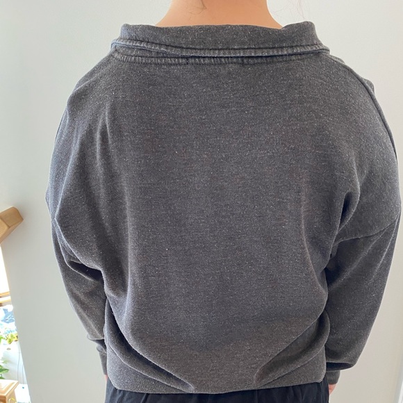 Crop sweatshirt - Picture 2 of 2